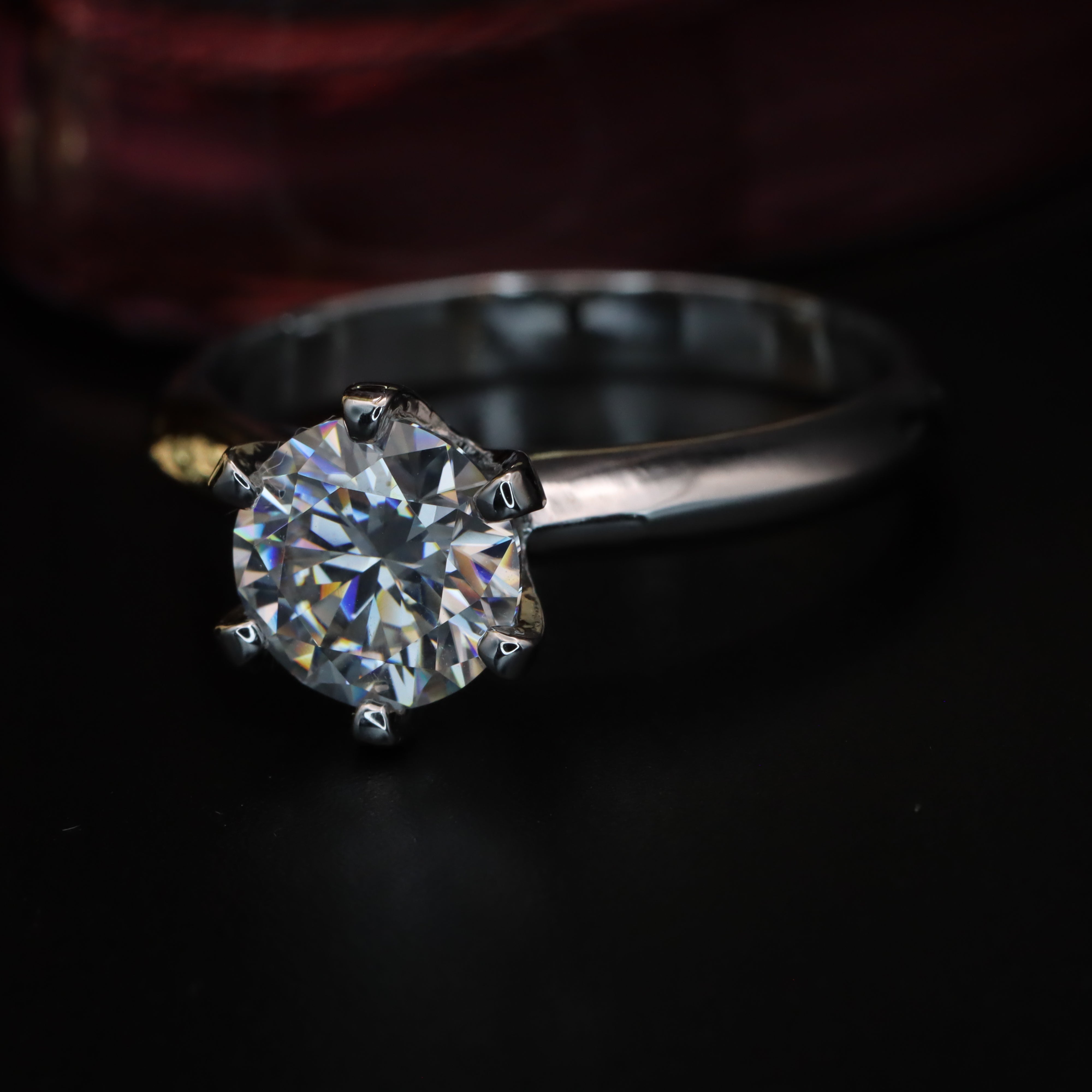 Classic Round Cut Moissanite - Sustainable Engagement Ring